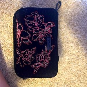VERA BRADLEY floral wallet